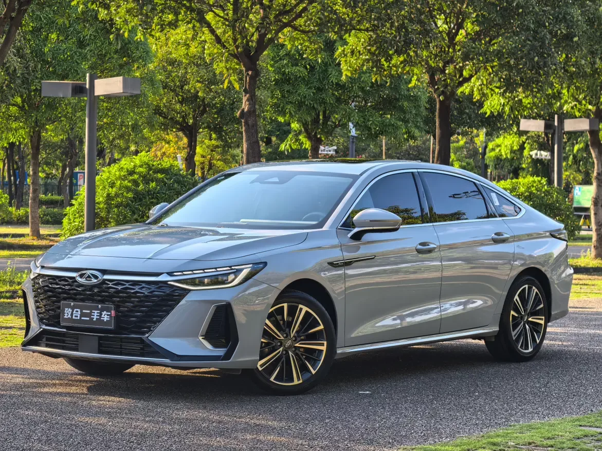 Chery Arrizo 8