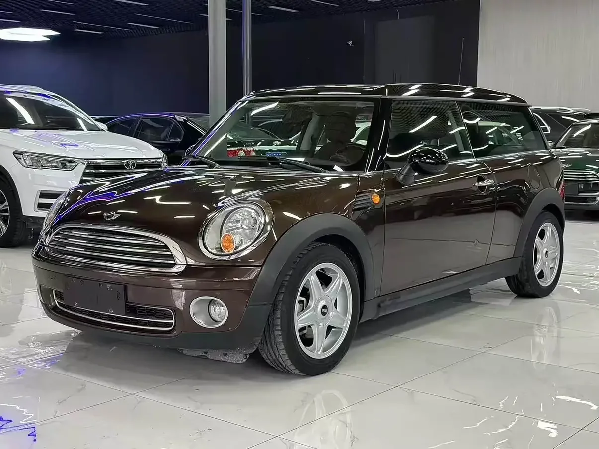 MINI CLUBMAN