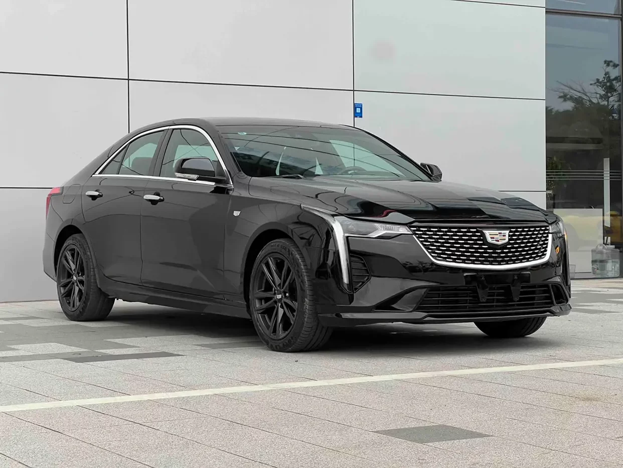 Cadillac CT4