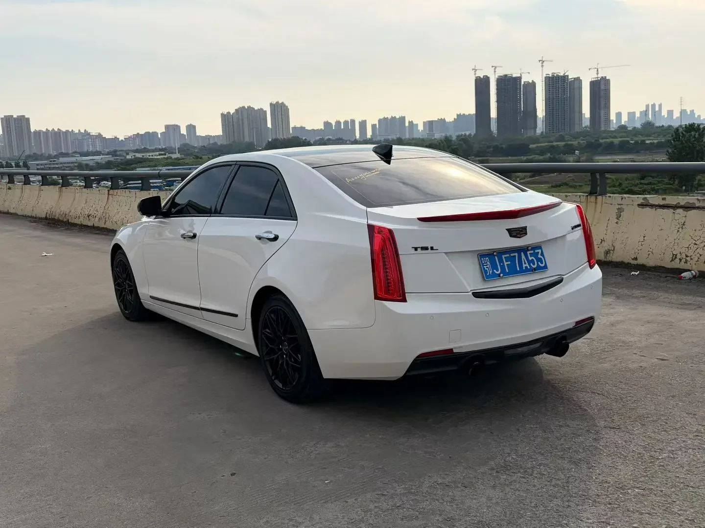 Cadillac ATS-L