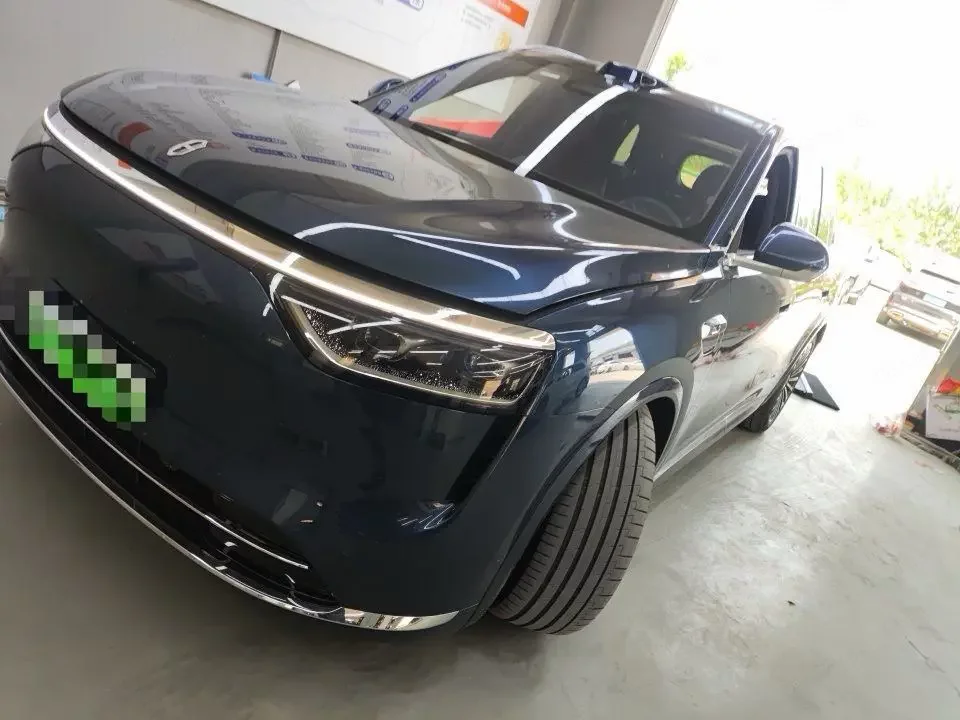 AITO QJM8