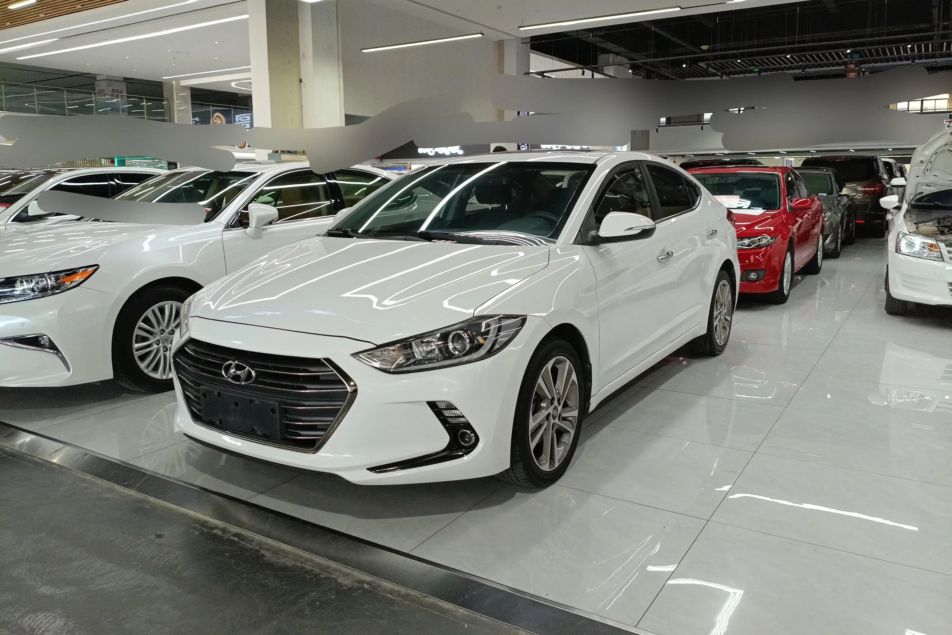 Hyundai lead  из Китая