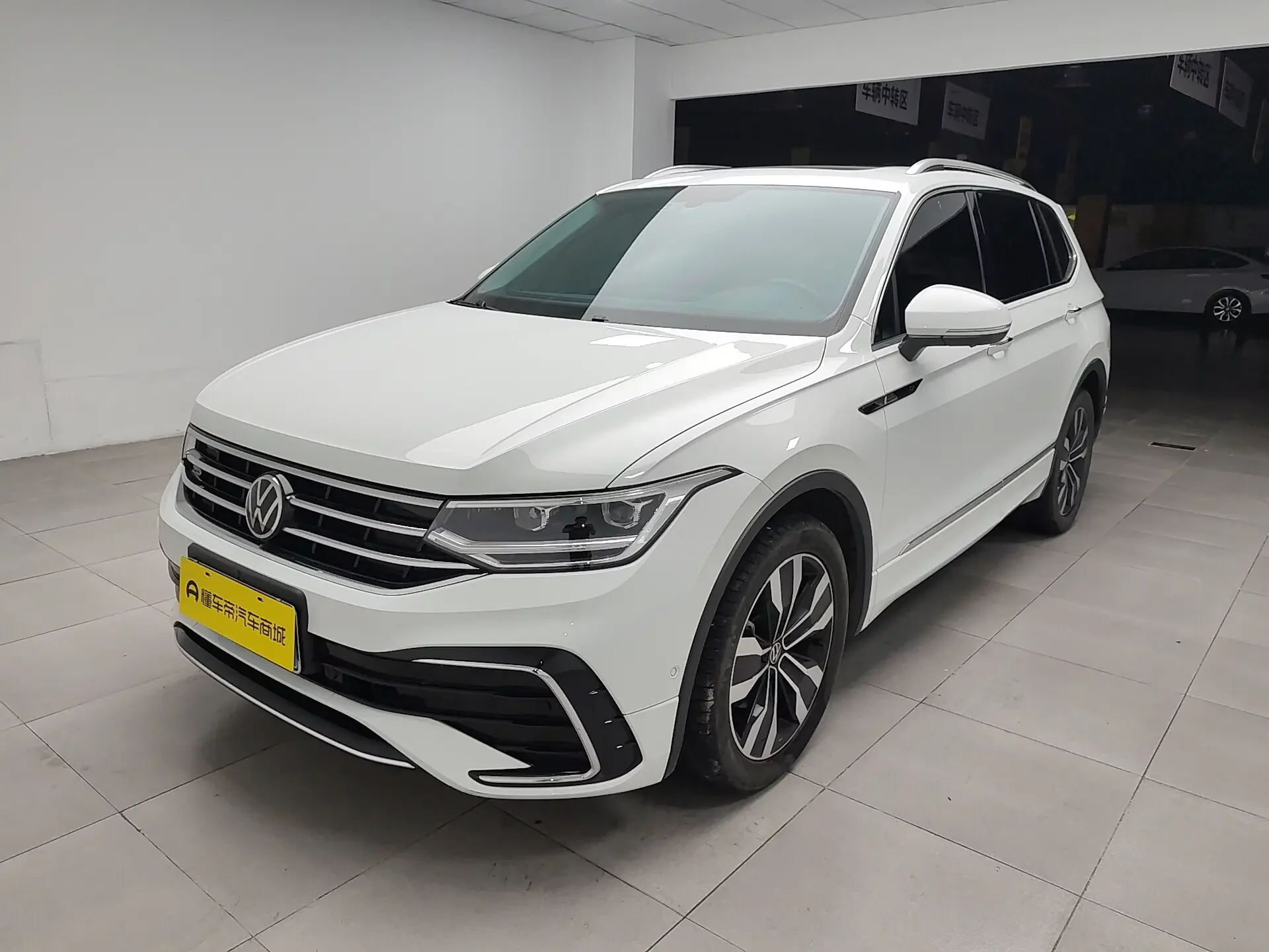 Volkswagen Tiguan L