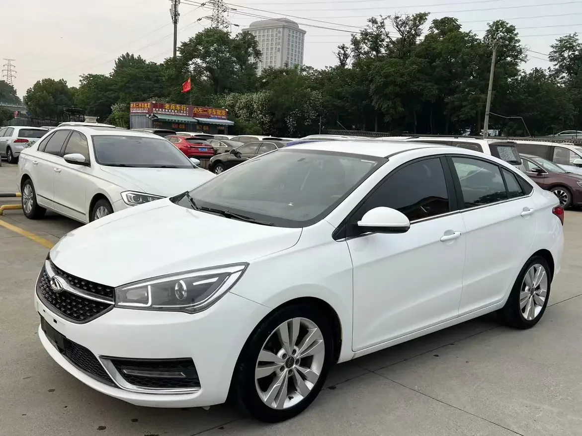 Chery Arrizo 5