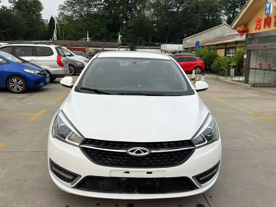 Chery Arrizo 5