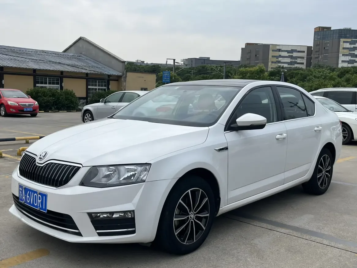 Skoda Octavia  из Китая