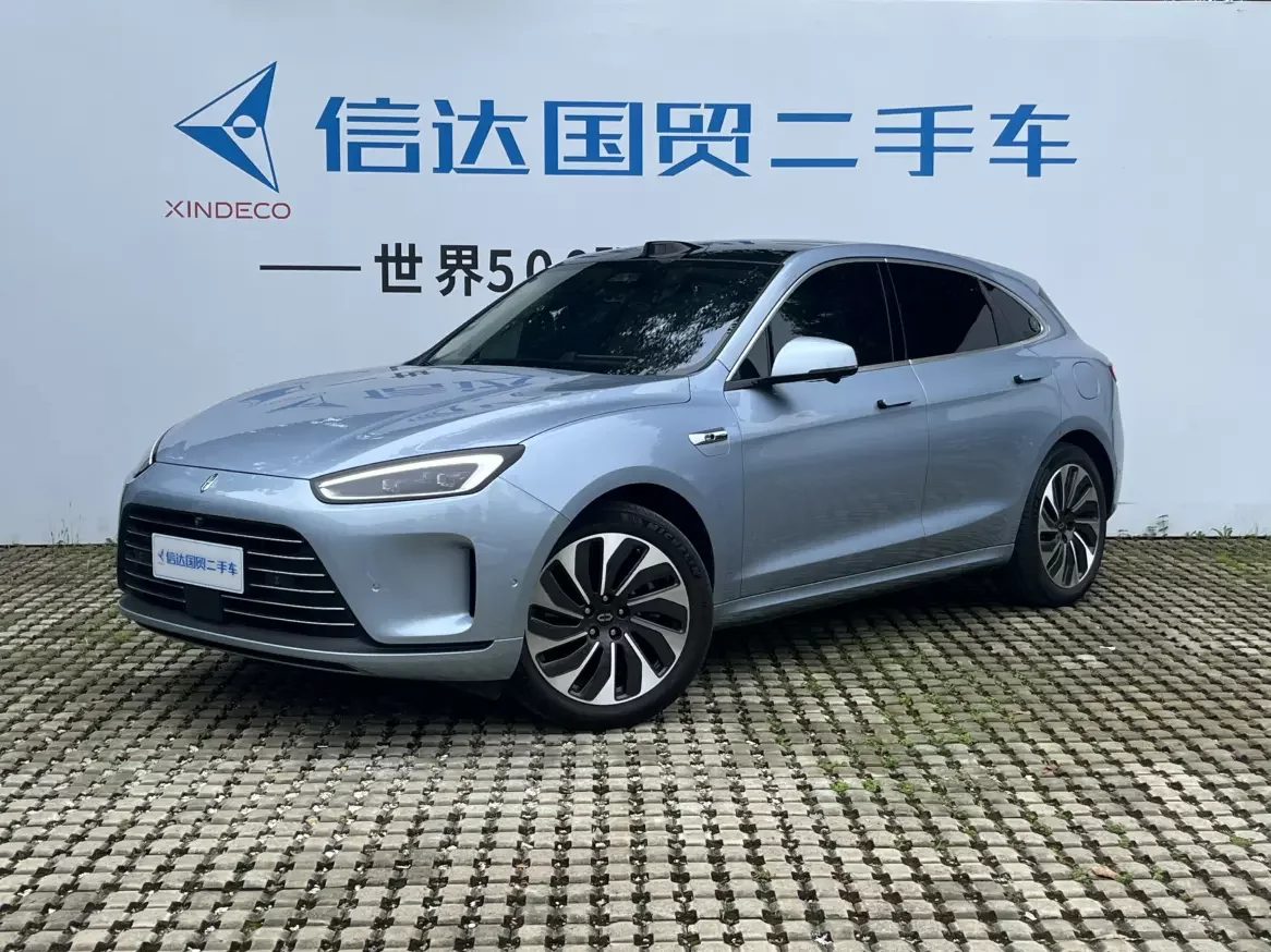 AITO M5