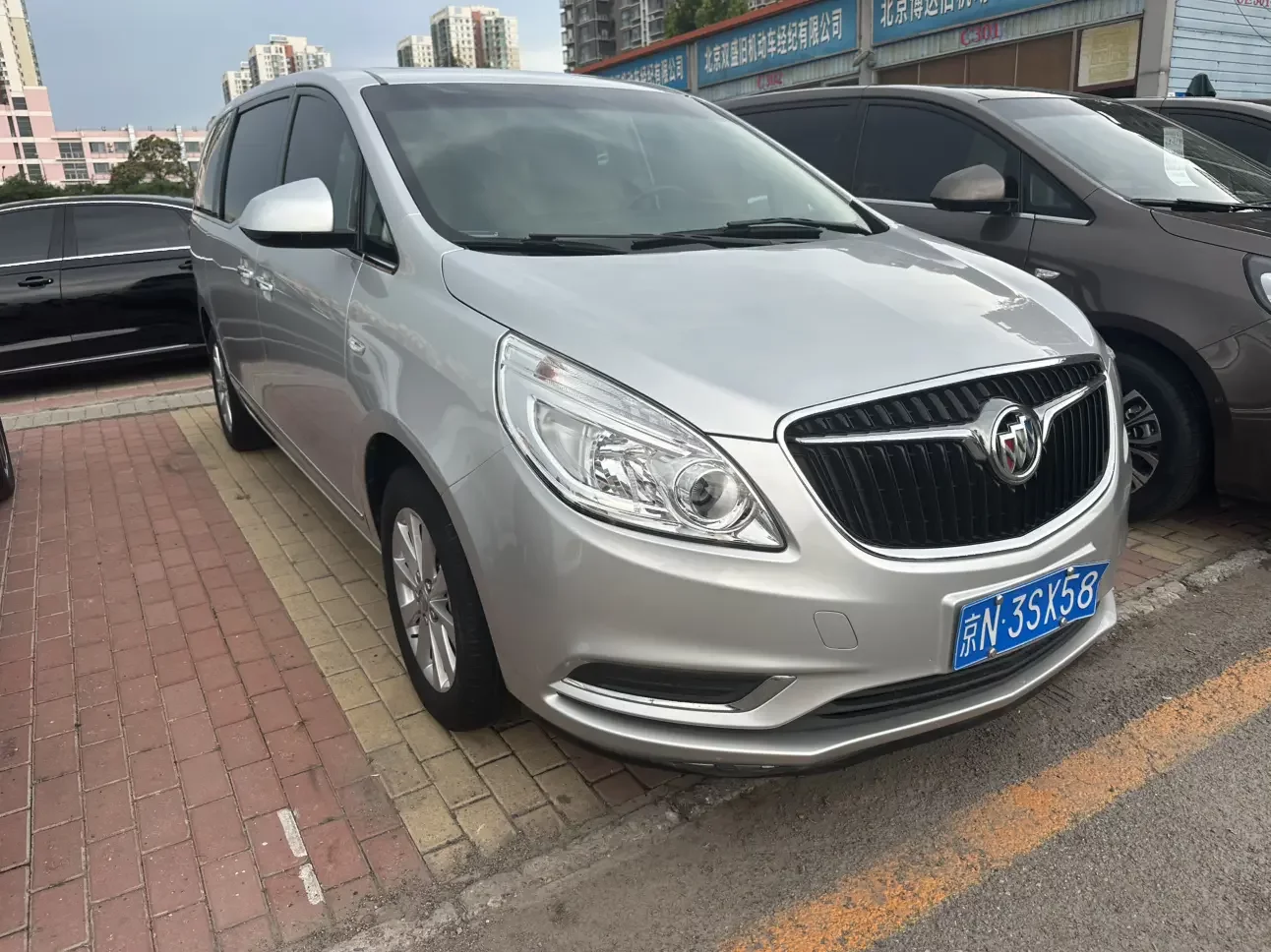 Buick GL8