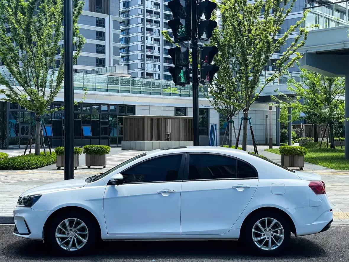 Geely emgrand