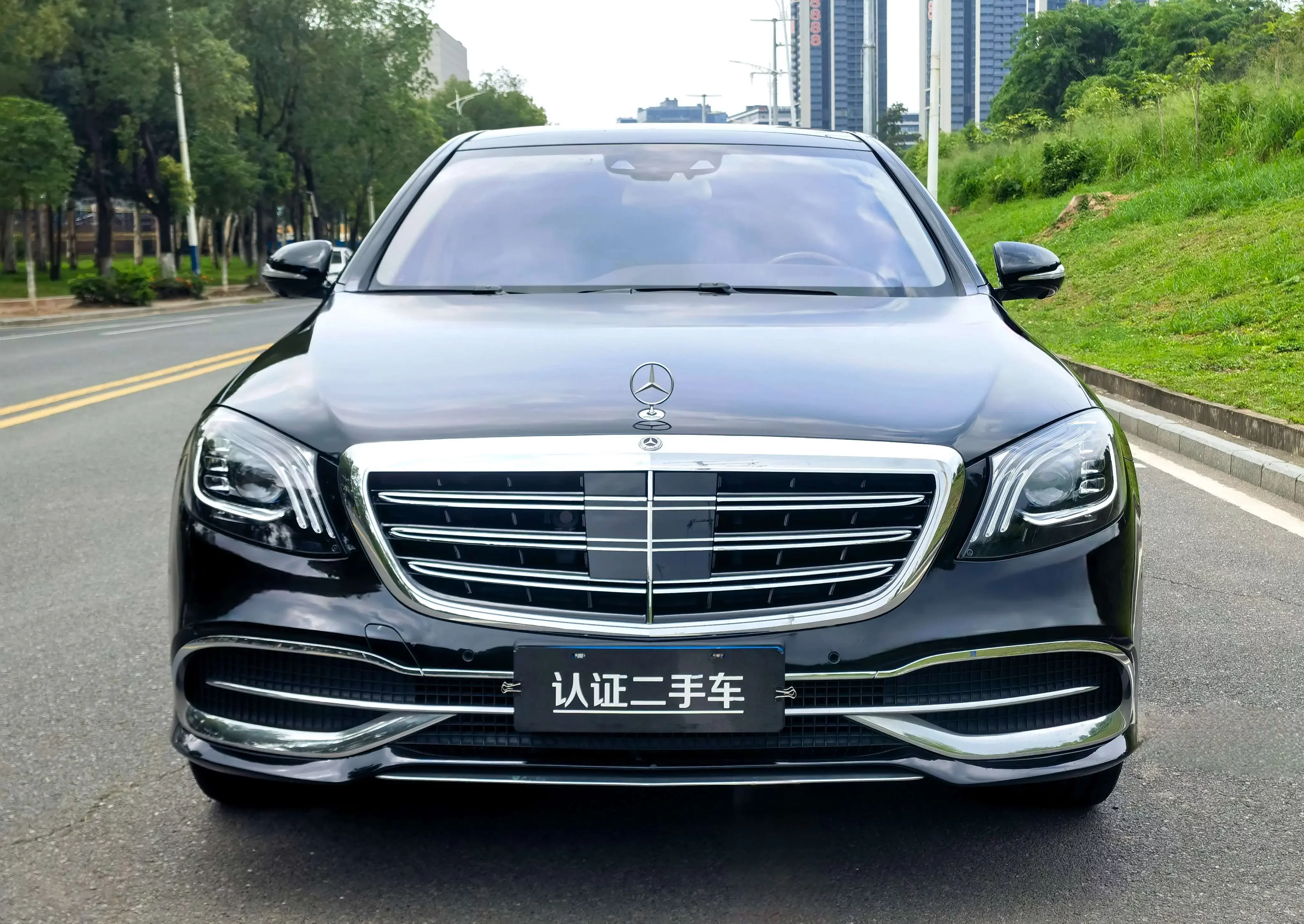Mercedes-Benz Maybach S-Class