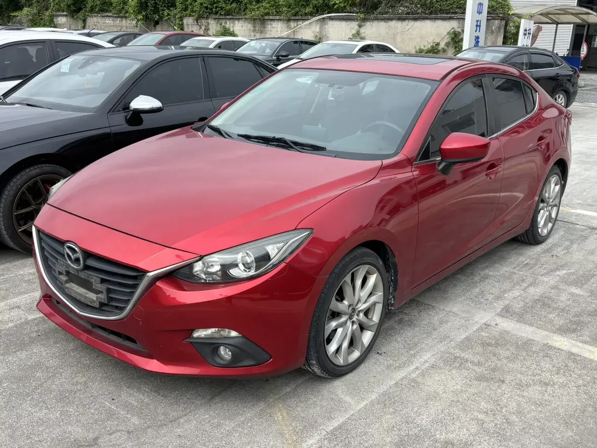 Mazda Axela