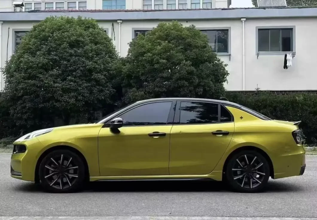 Lynk & Co 03