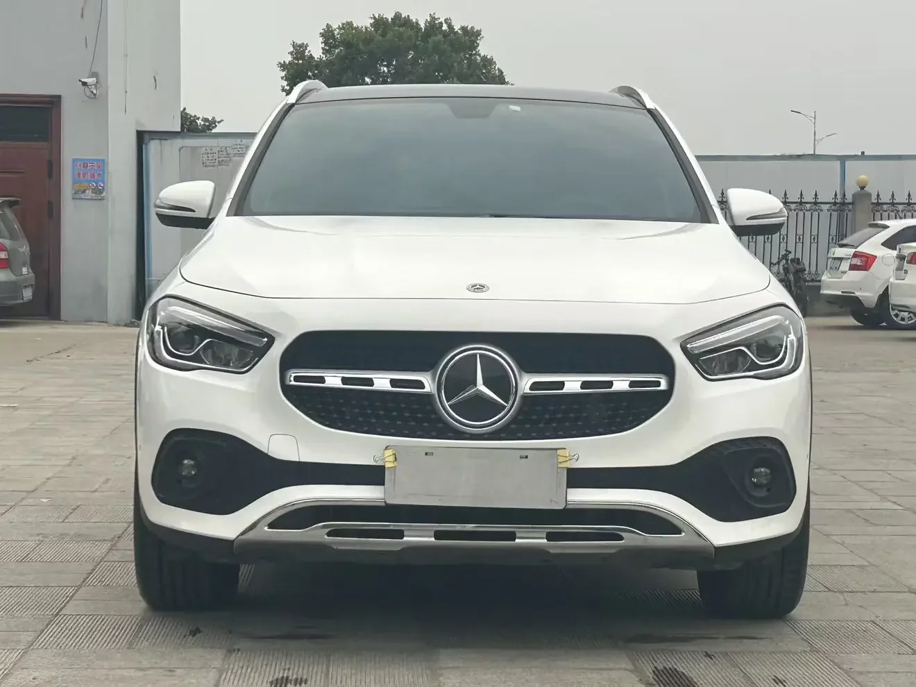 Mercedes-Benz GLA