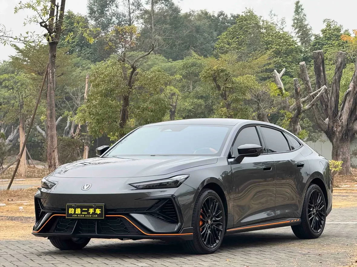 Changan UNI-V