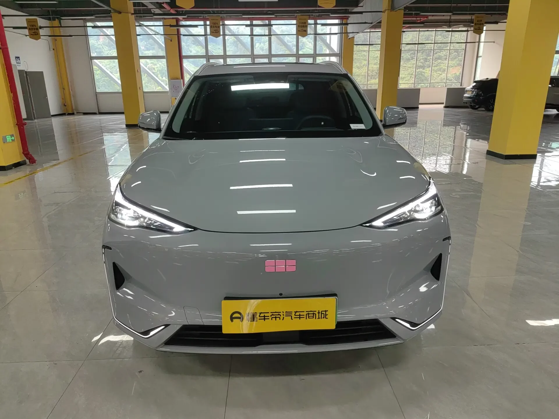 Geely Galaxy E5