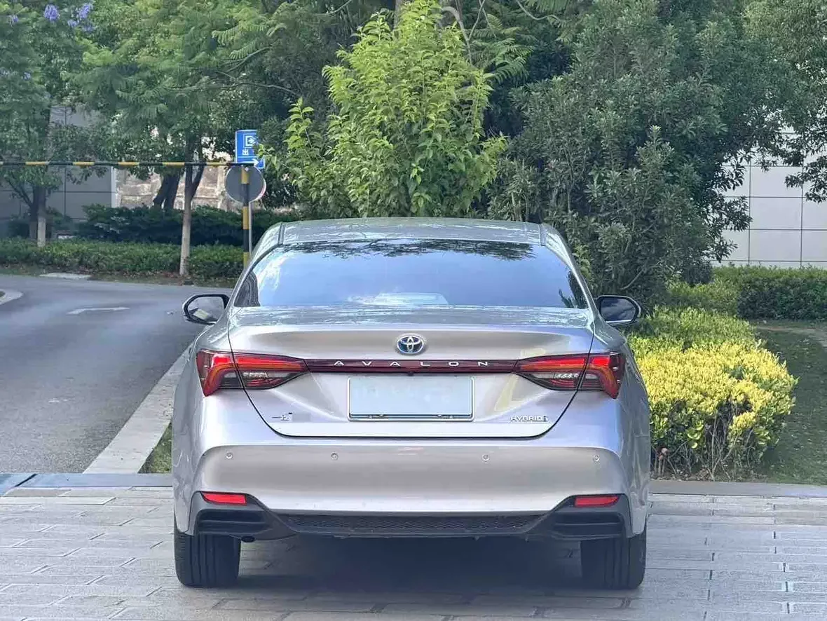 Toyota Avalon