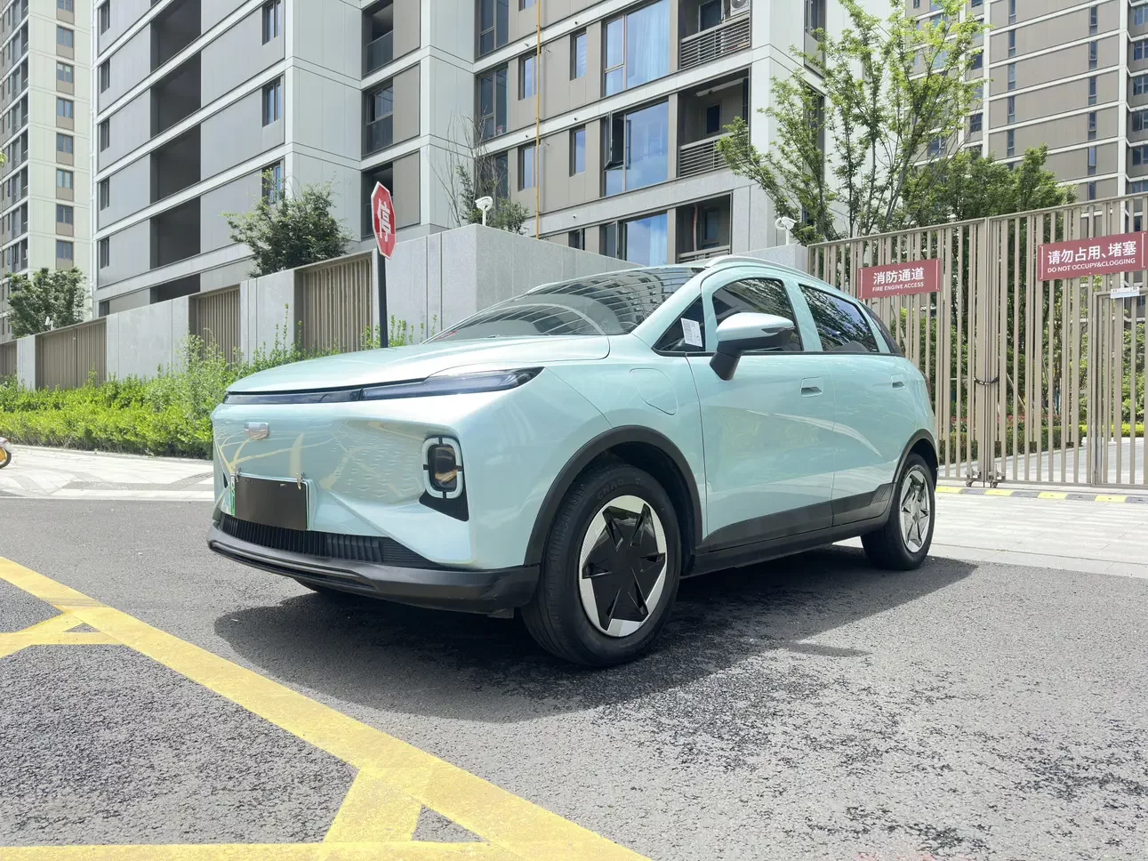 Geely Geometry E Firefly