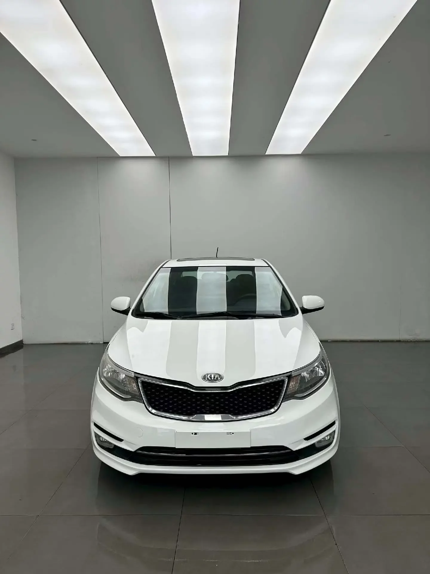 Kia K2  из Китая