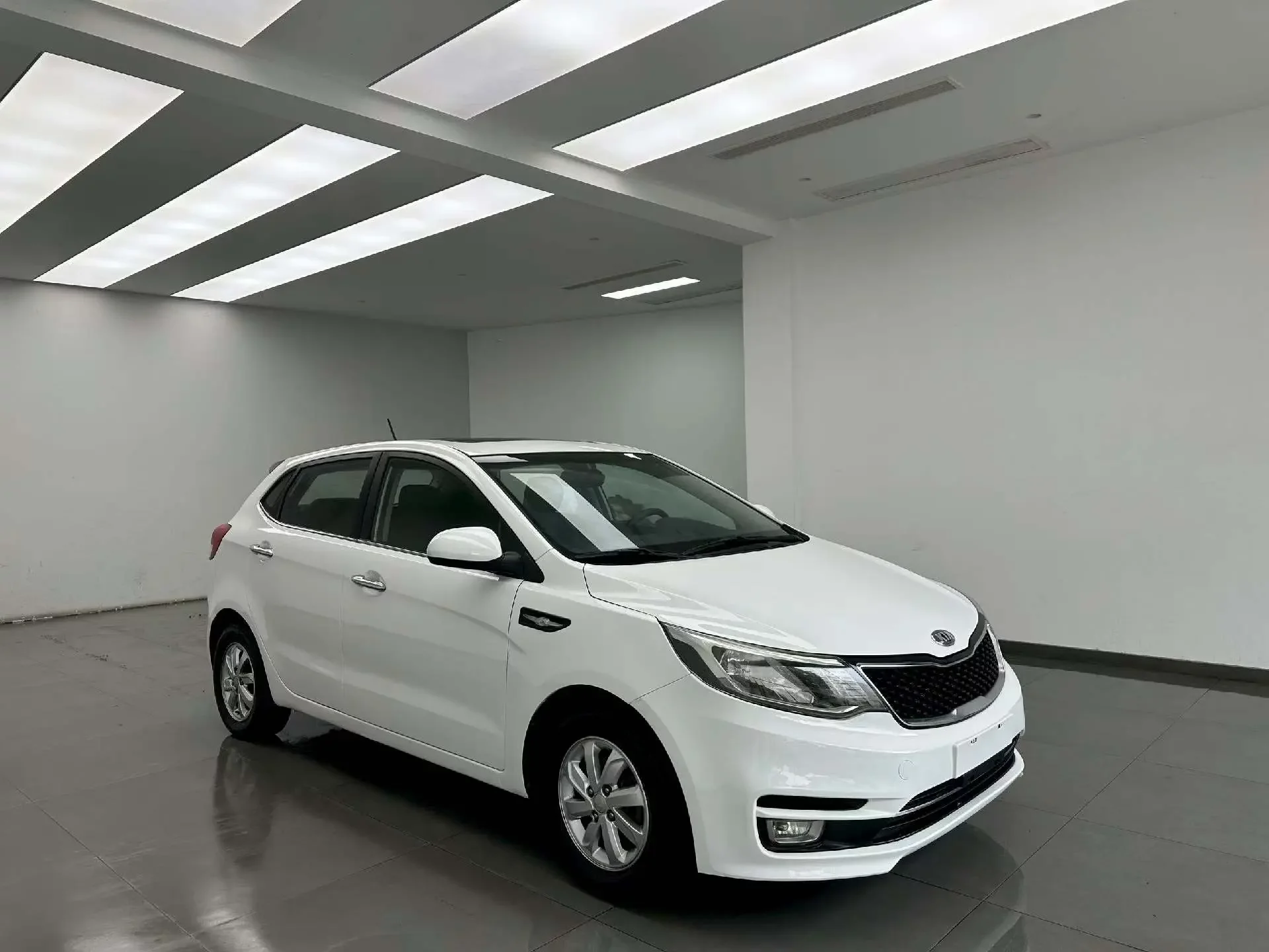 Kia K2