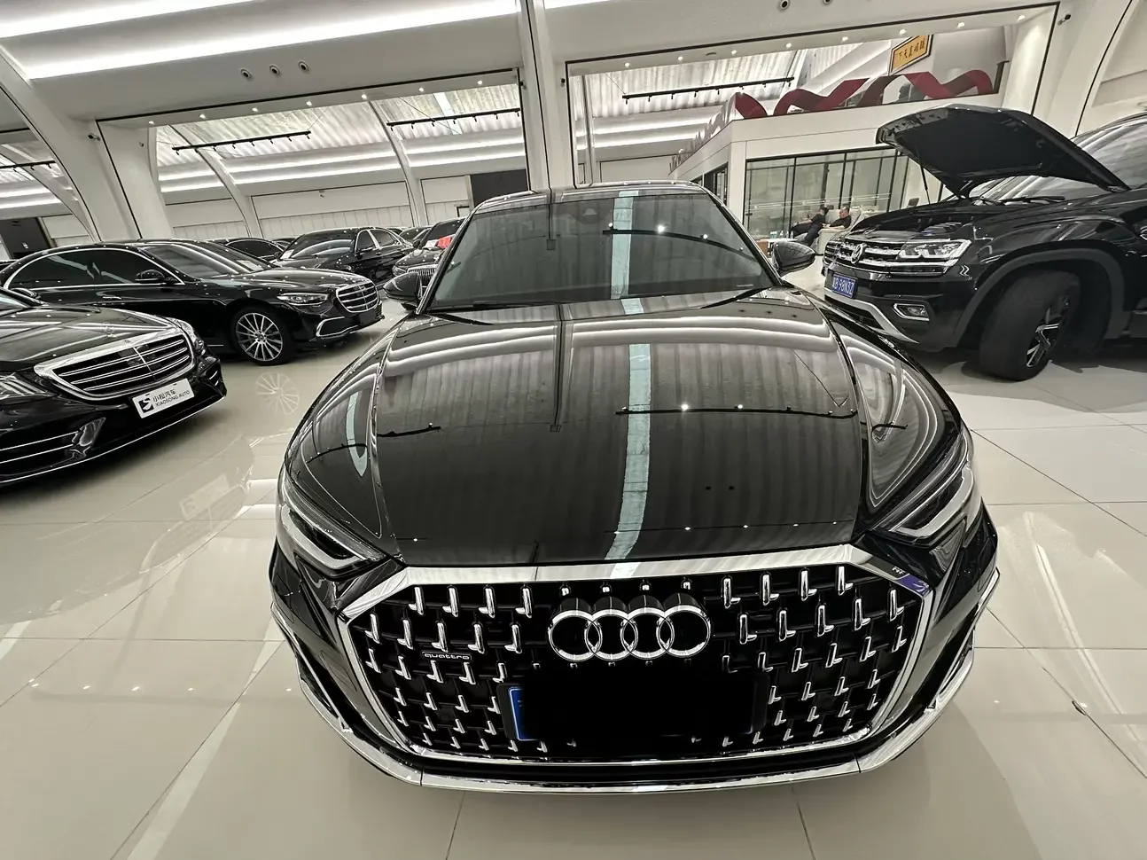 Audi A8