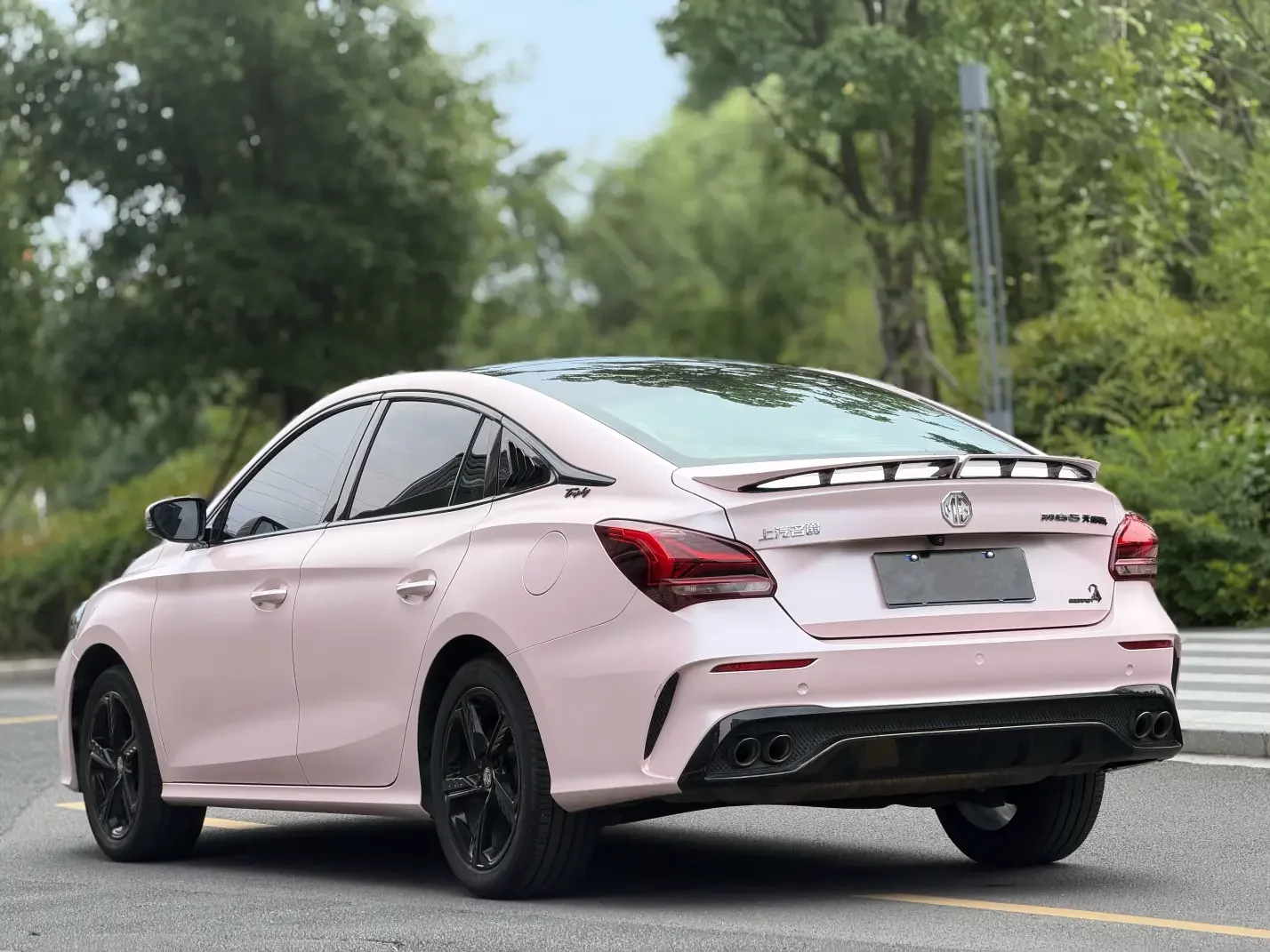 MG 5 Scorpio