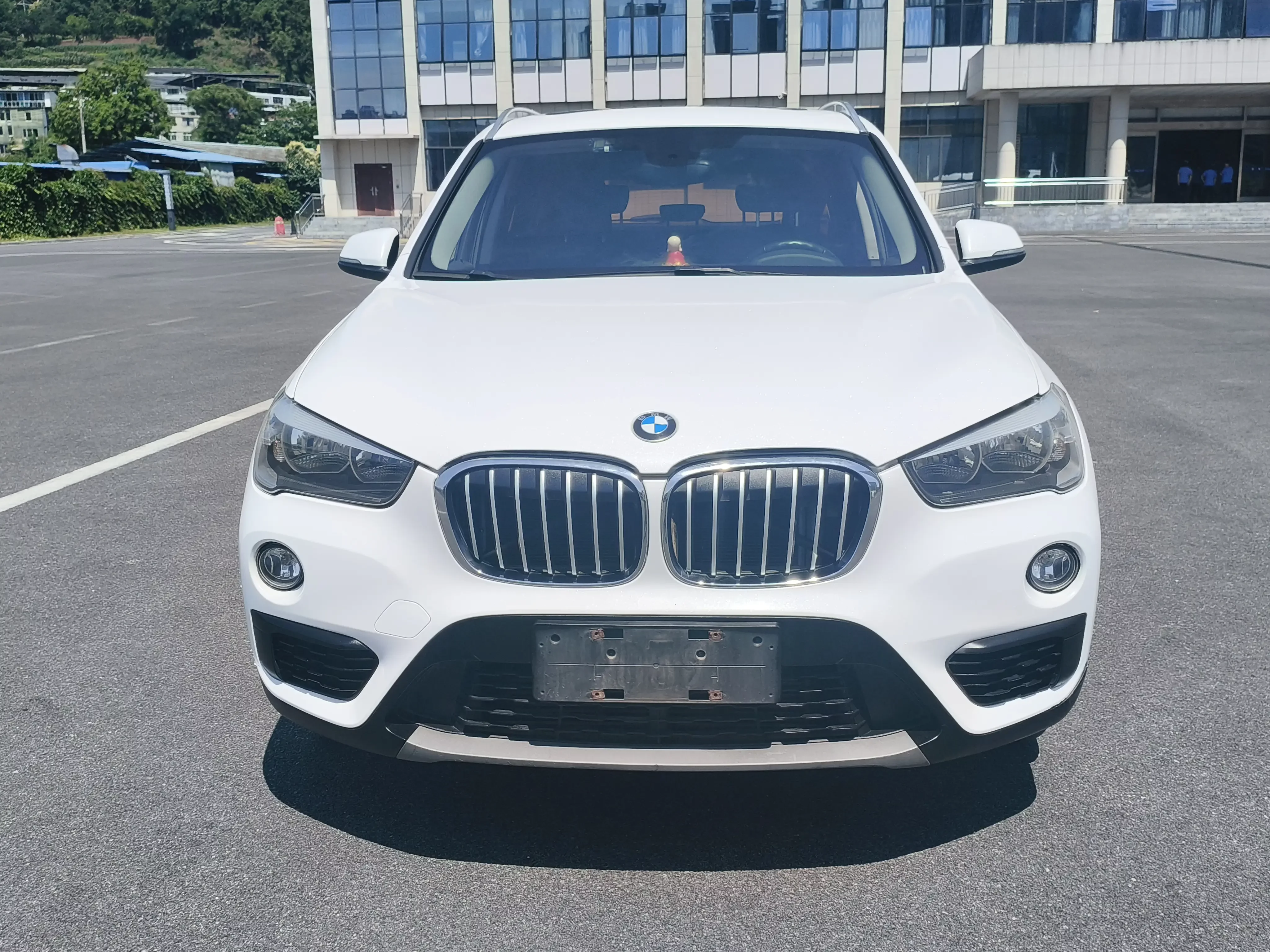 BMW X1  из Китая