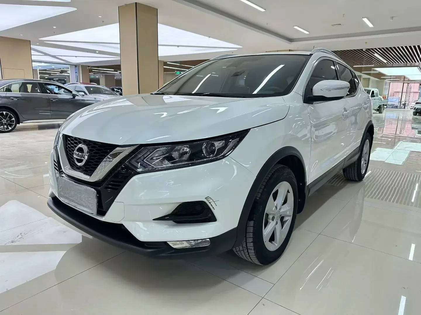Nissan Qashqai  из Китая