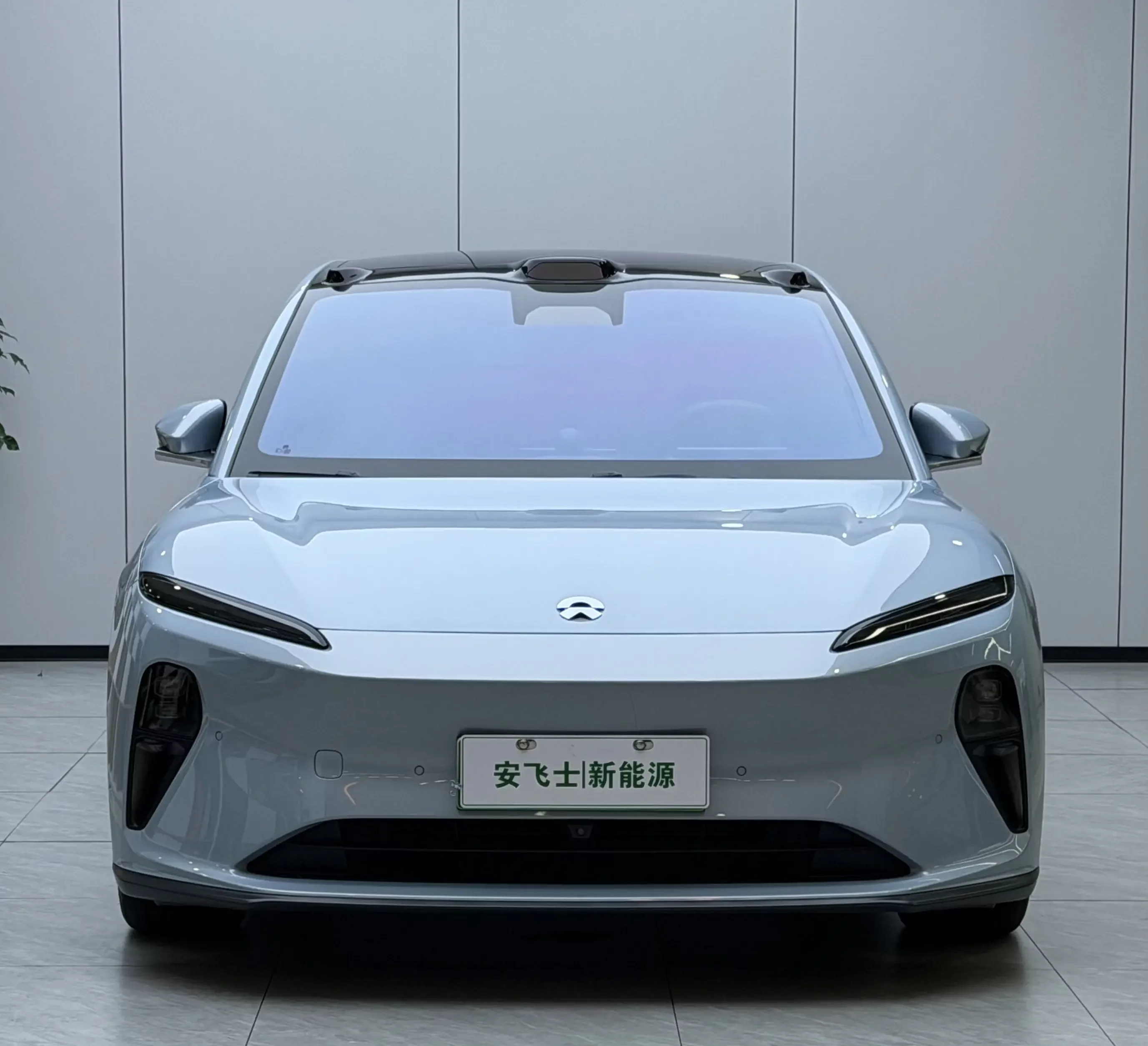 NIO ET5T  из Китая