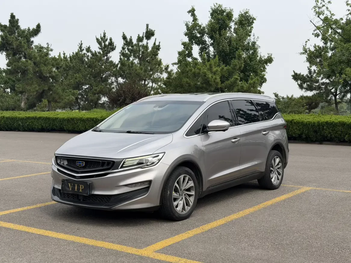 Geely Jiaji  из Китая