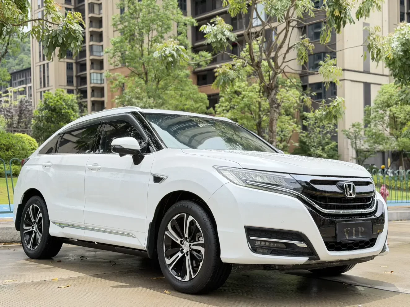 Honda UR-V