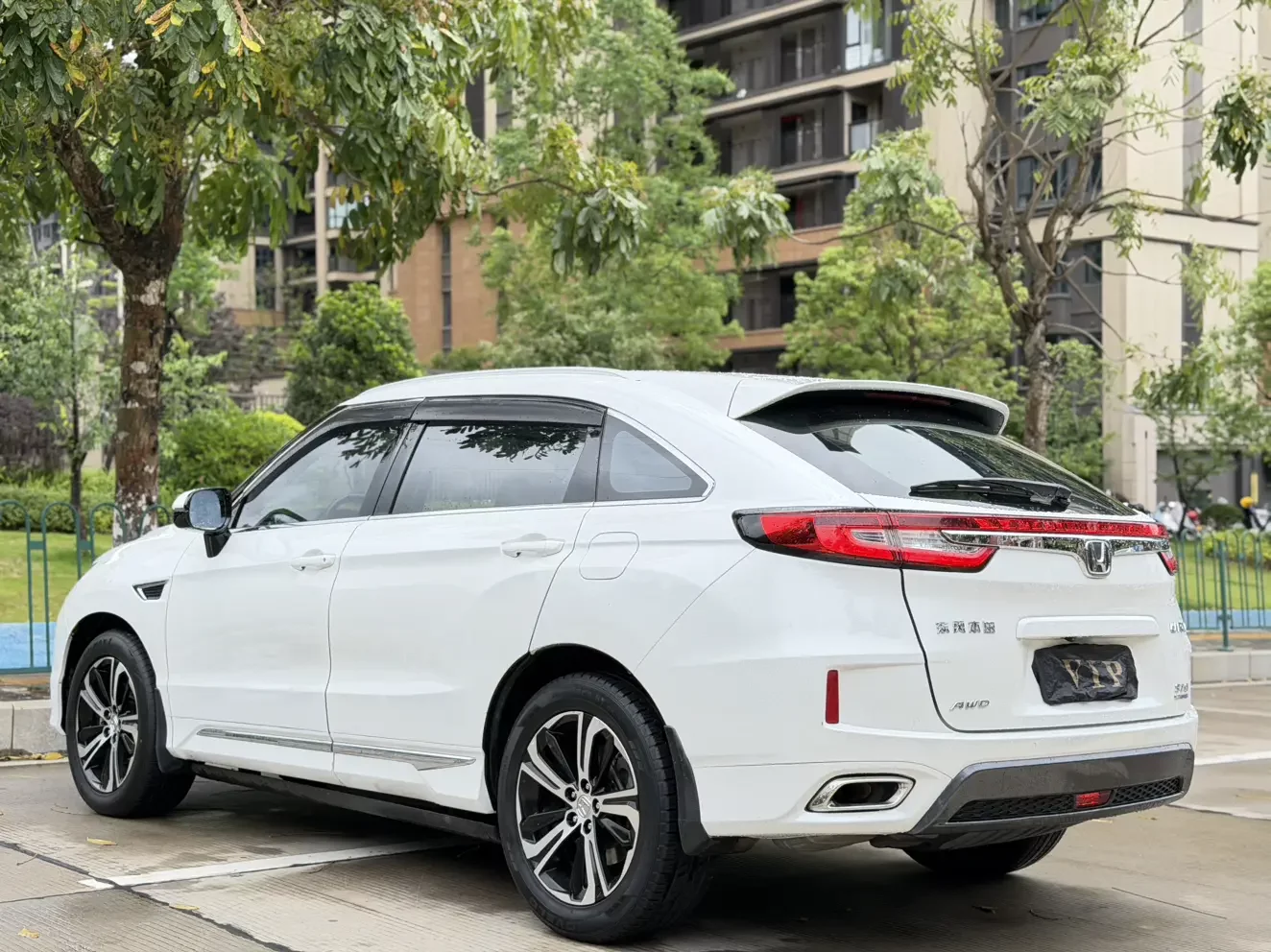 Honda UR-V