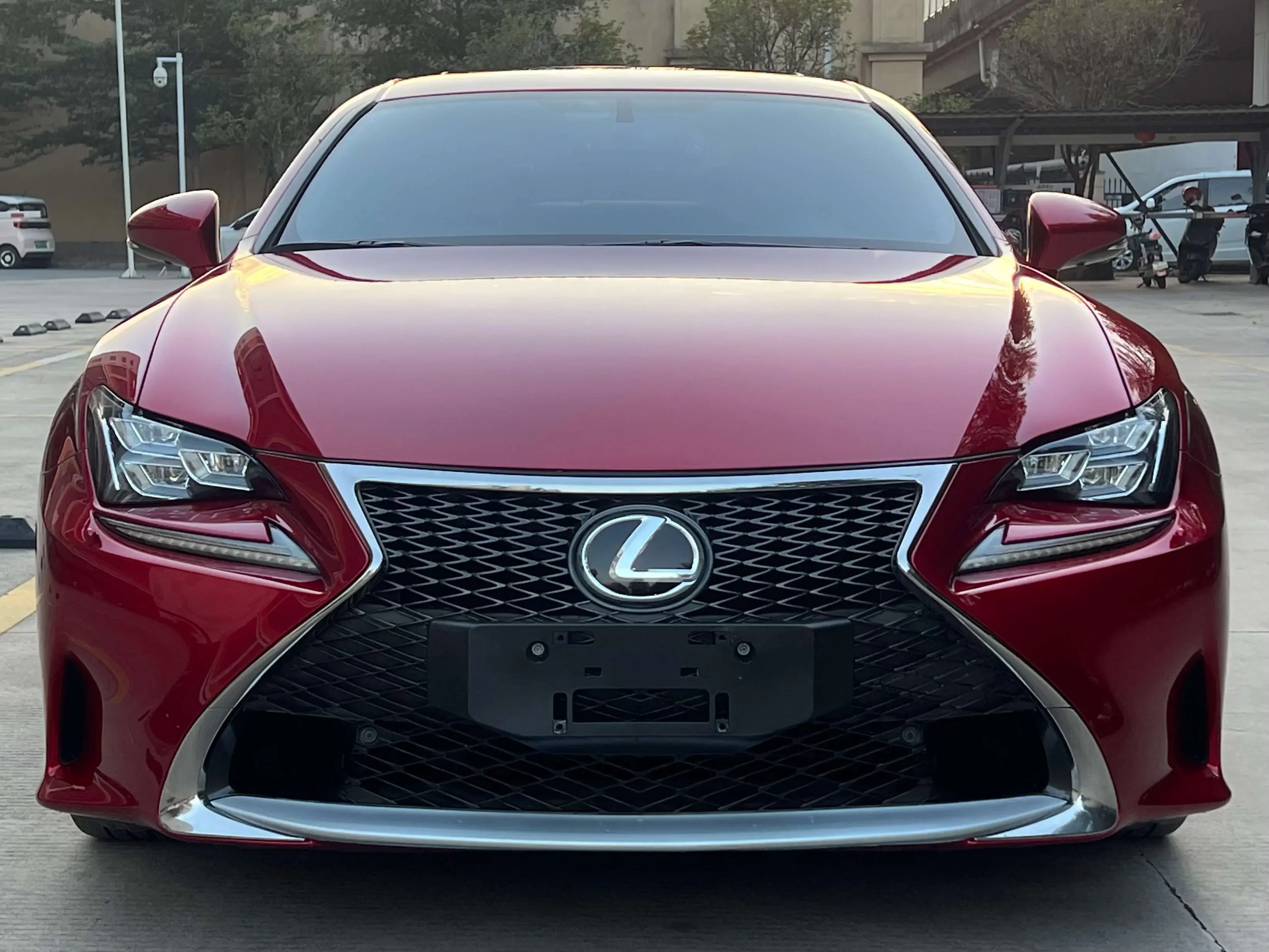 Lexus RC