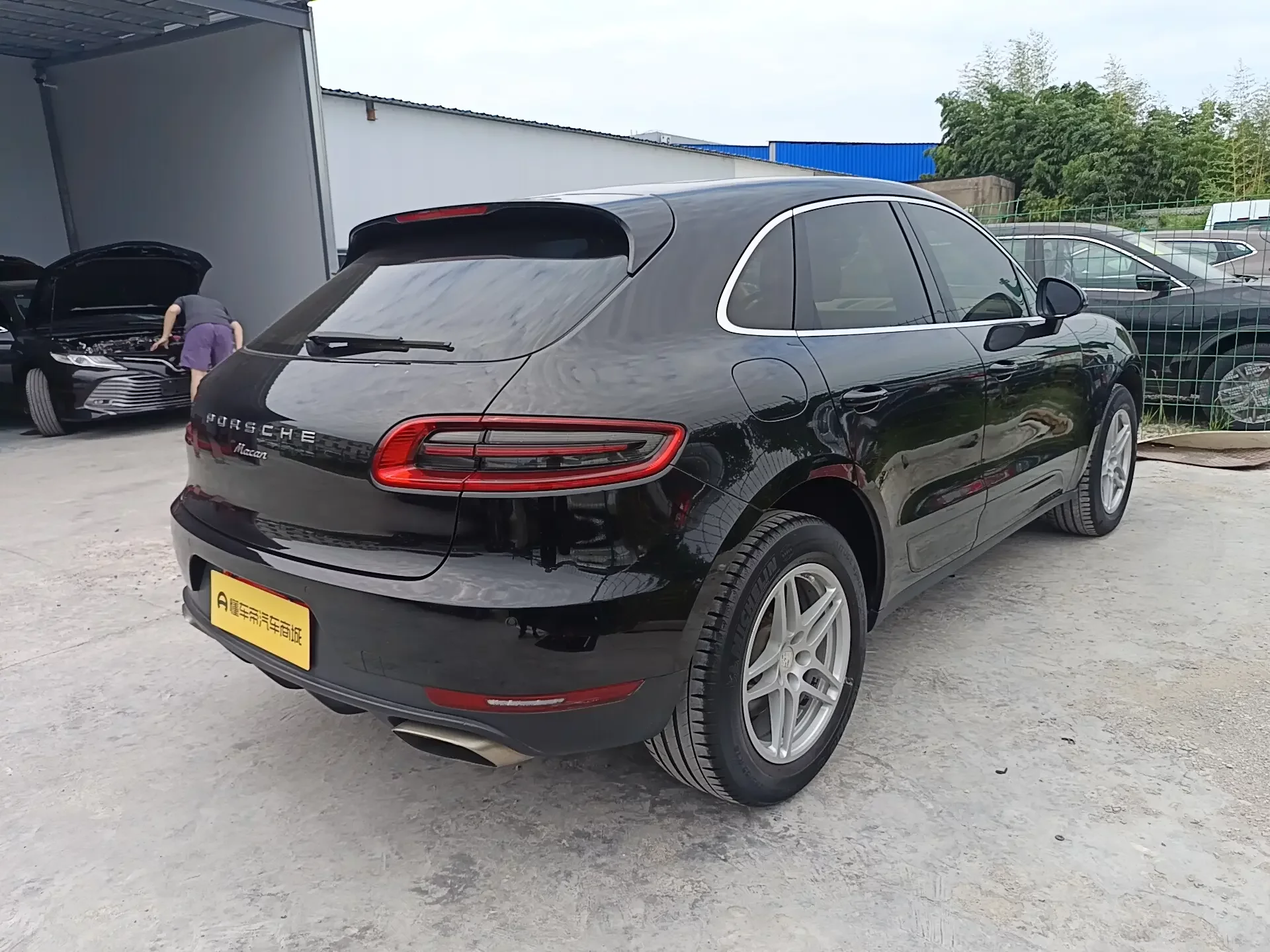 Porsche Macan