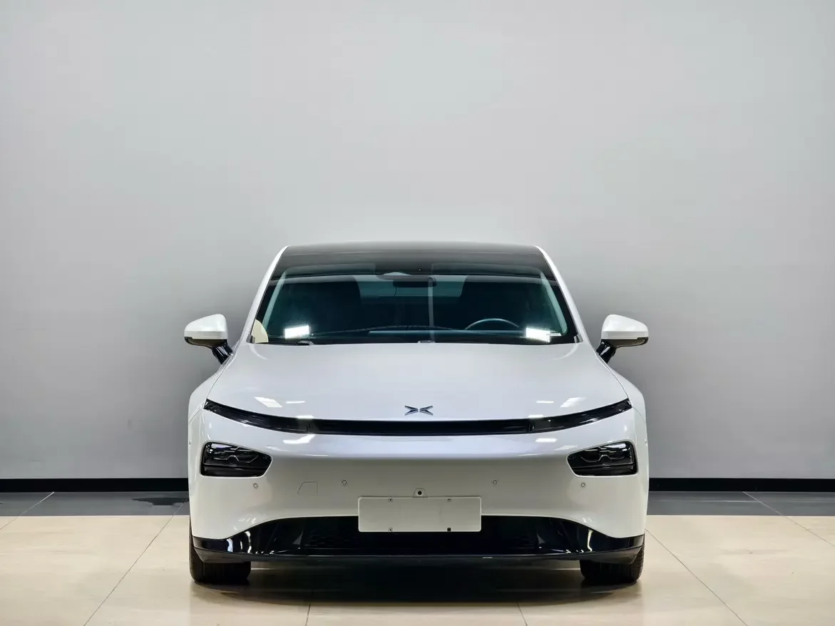 Xpeng P7