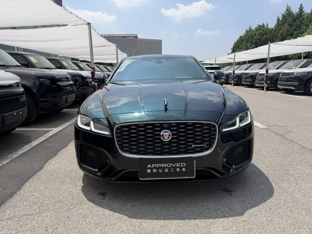 Jaguar XFL  из Китая