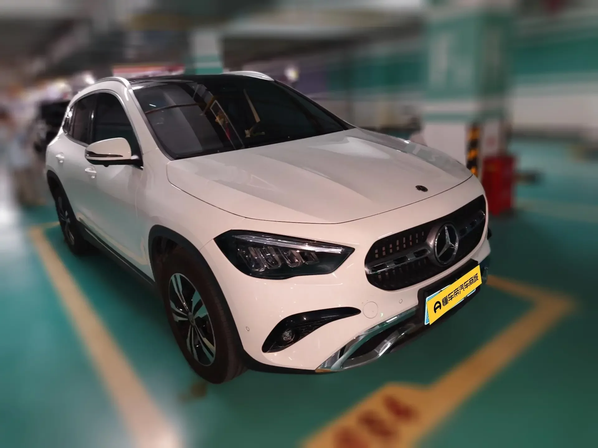 Mercedes-Benz GLA