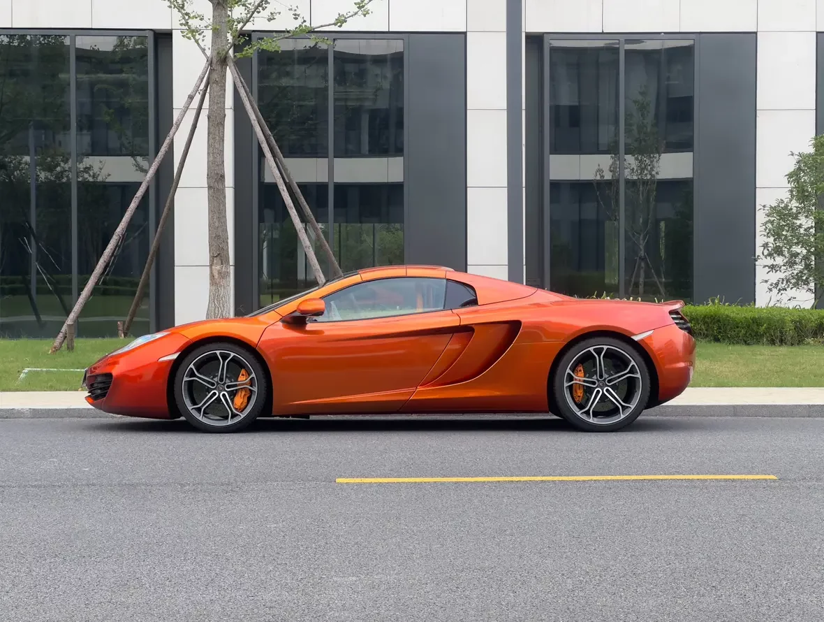 McLaren 12C