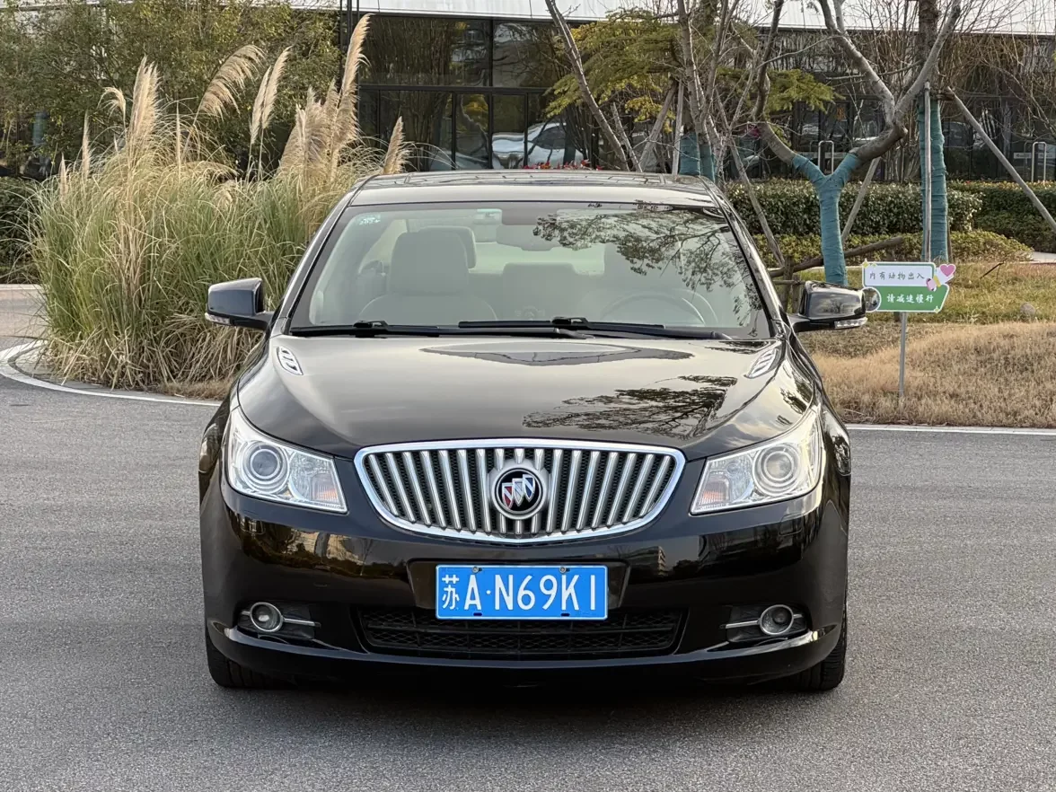 Buick LaCrosse