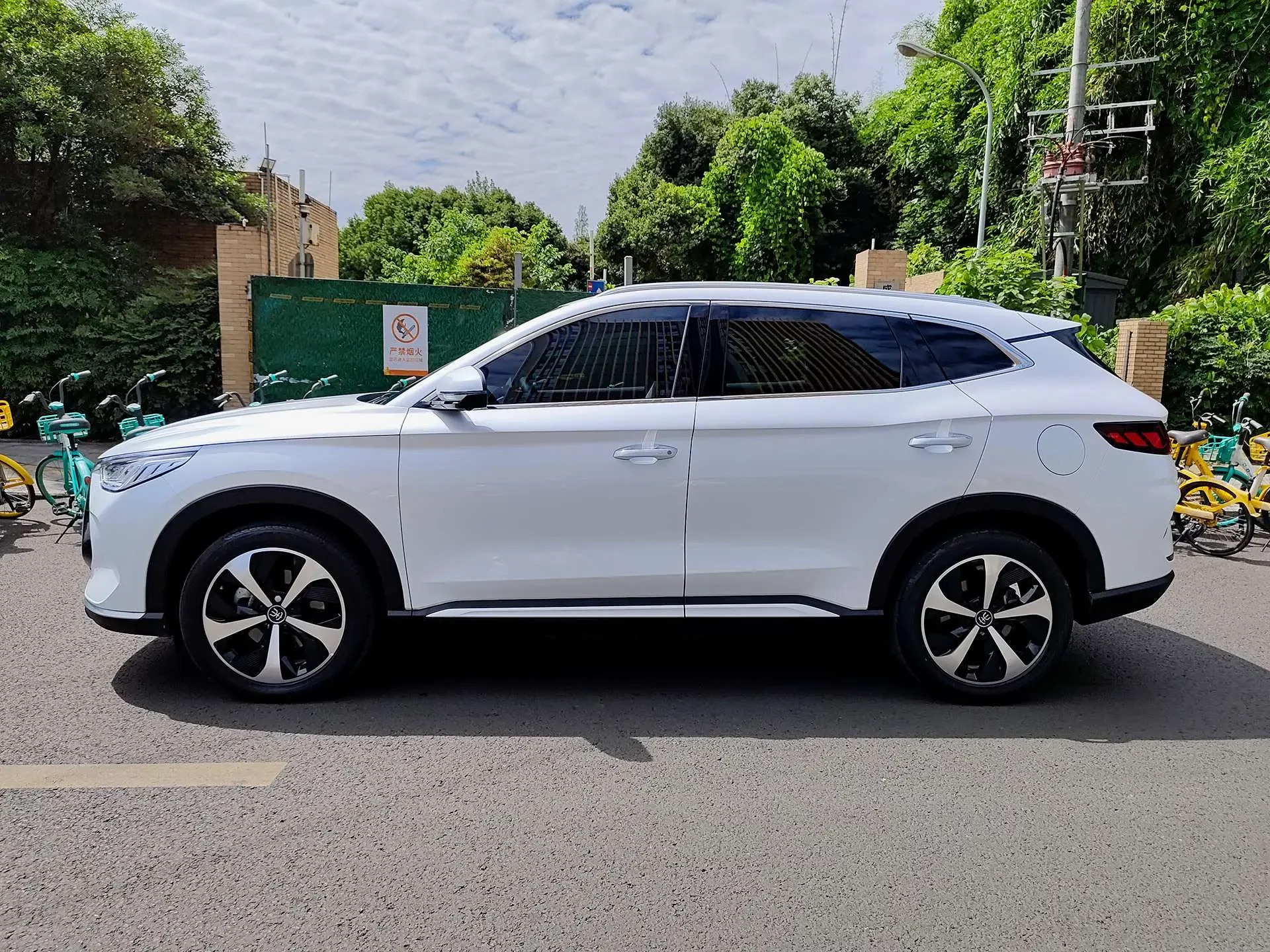 BYD Song PLUS DM
