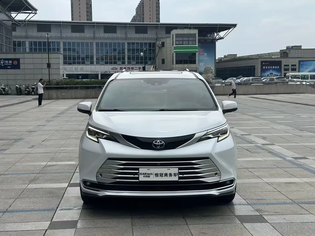 Toyota Sienna
