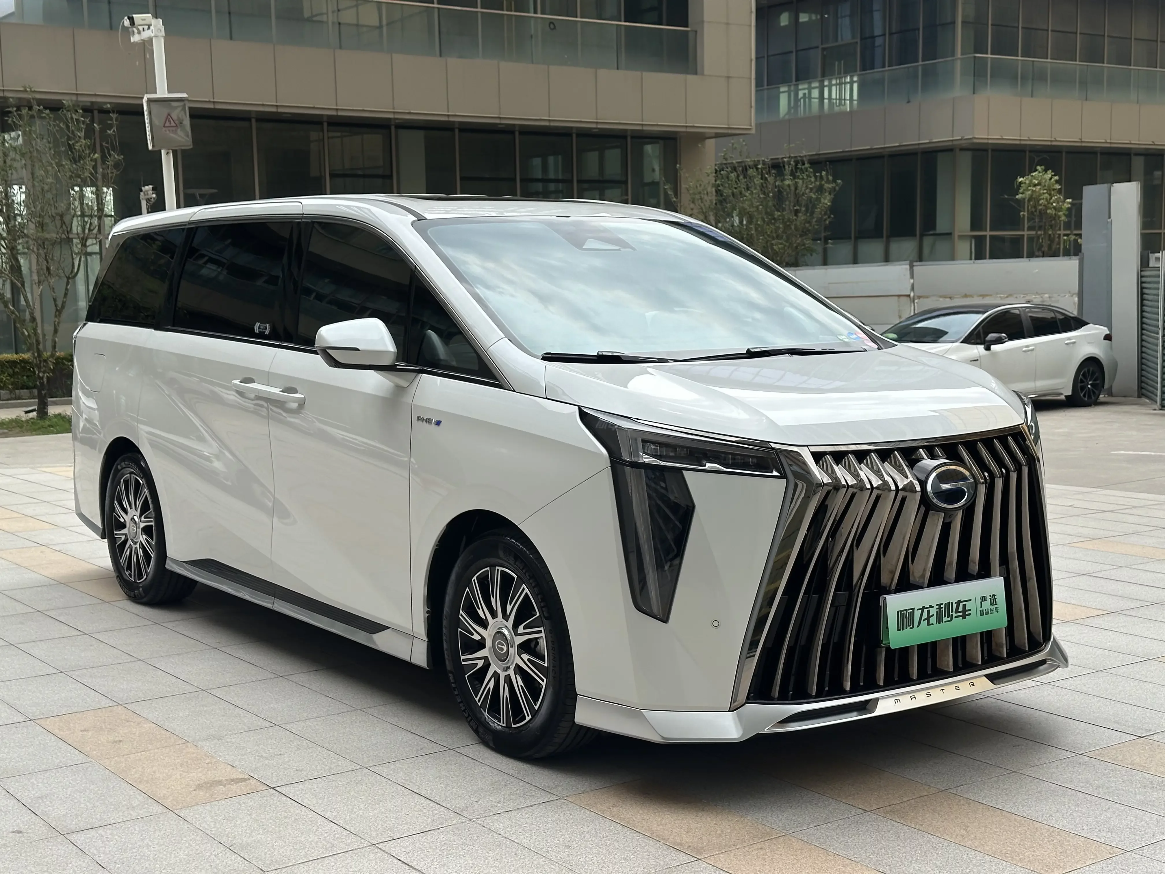 GAC Trumpchi E9 PHEV