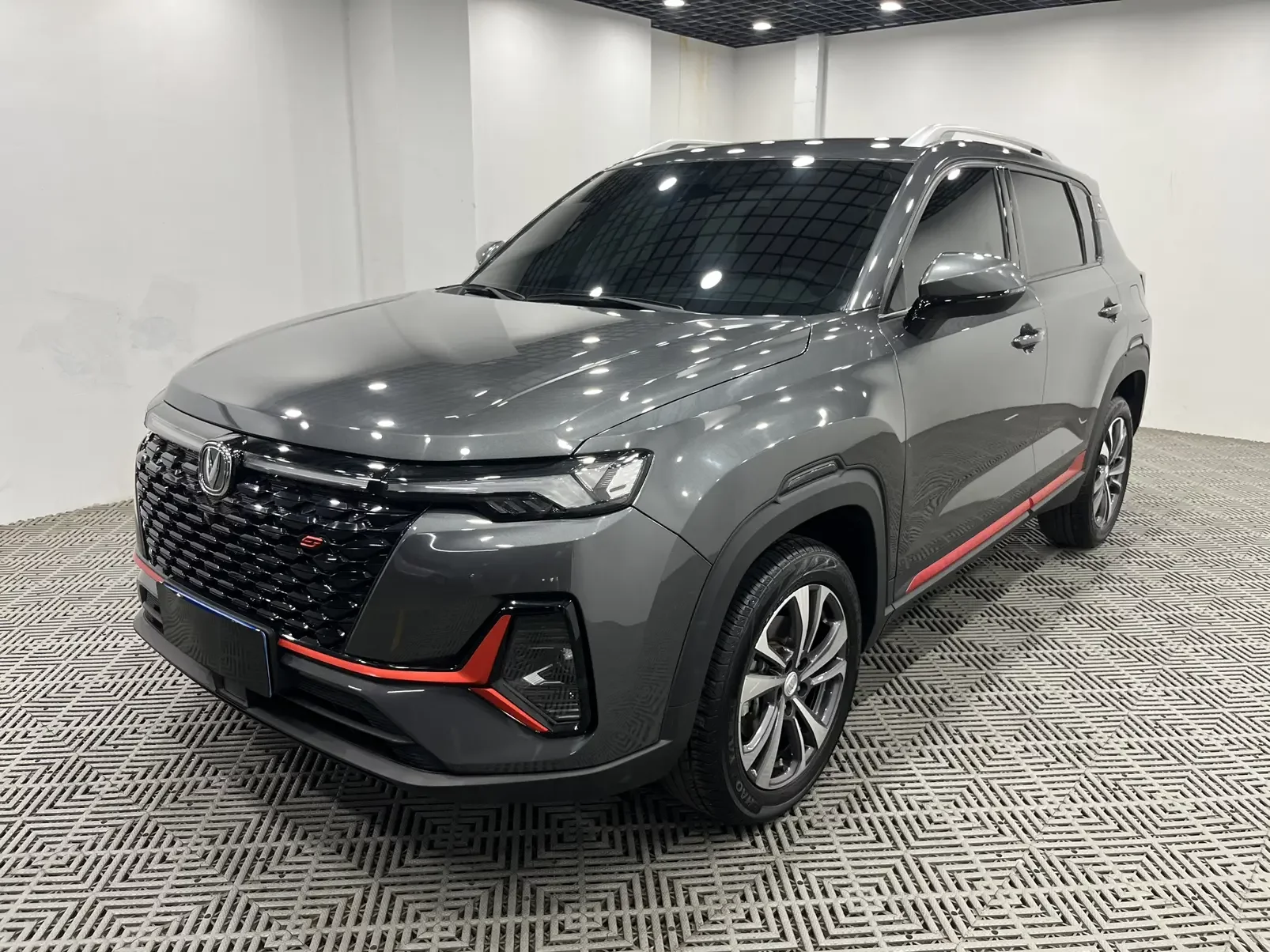 Changan CS35 PLUS  из Китая