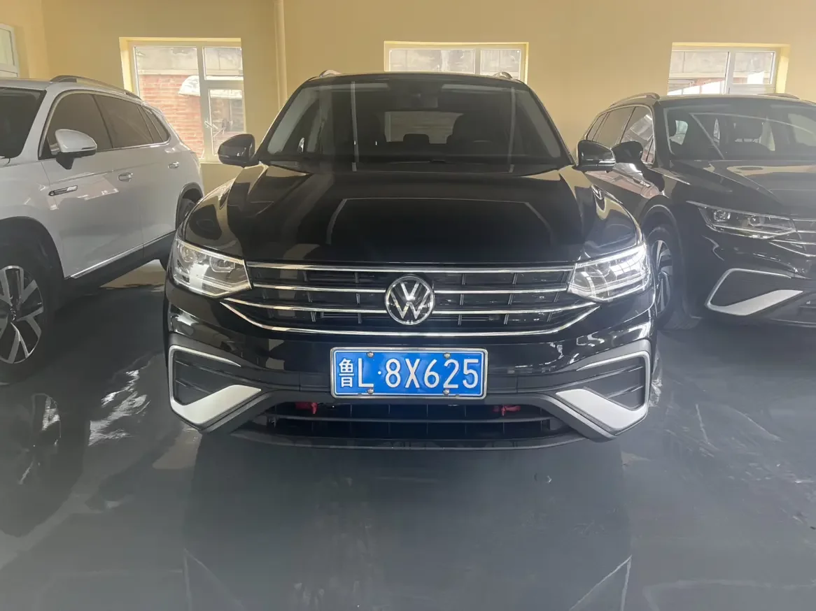 Volkswagen Tiguan L