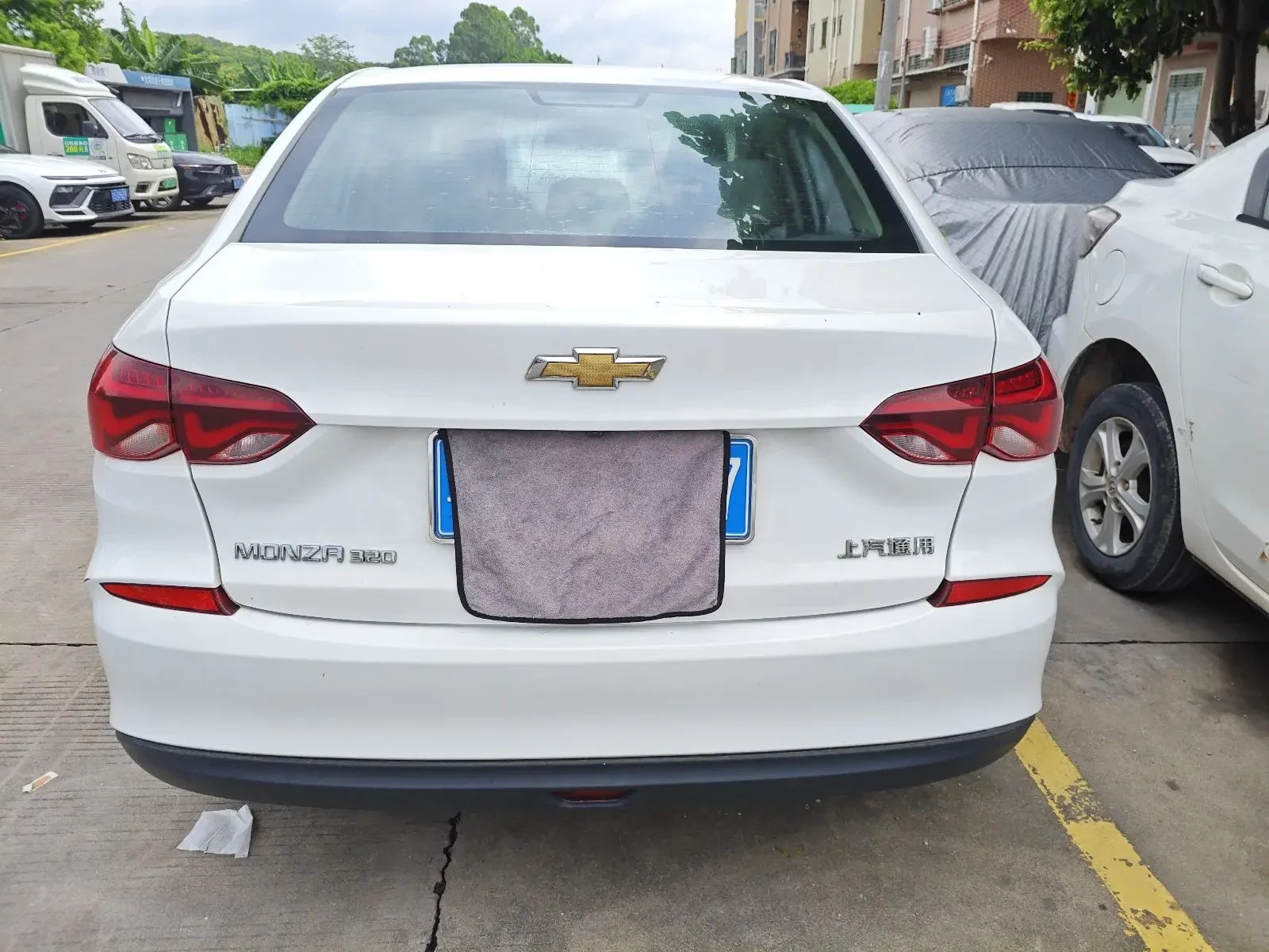 Chevrolet Monza