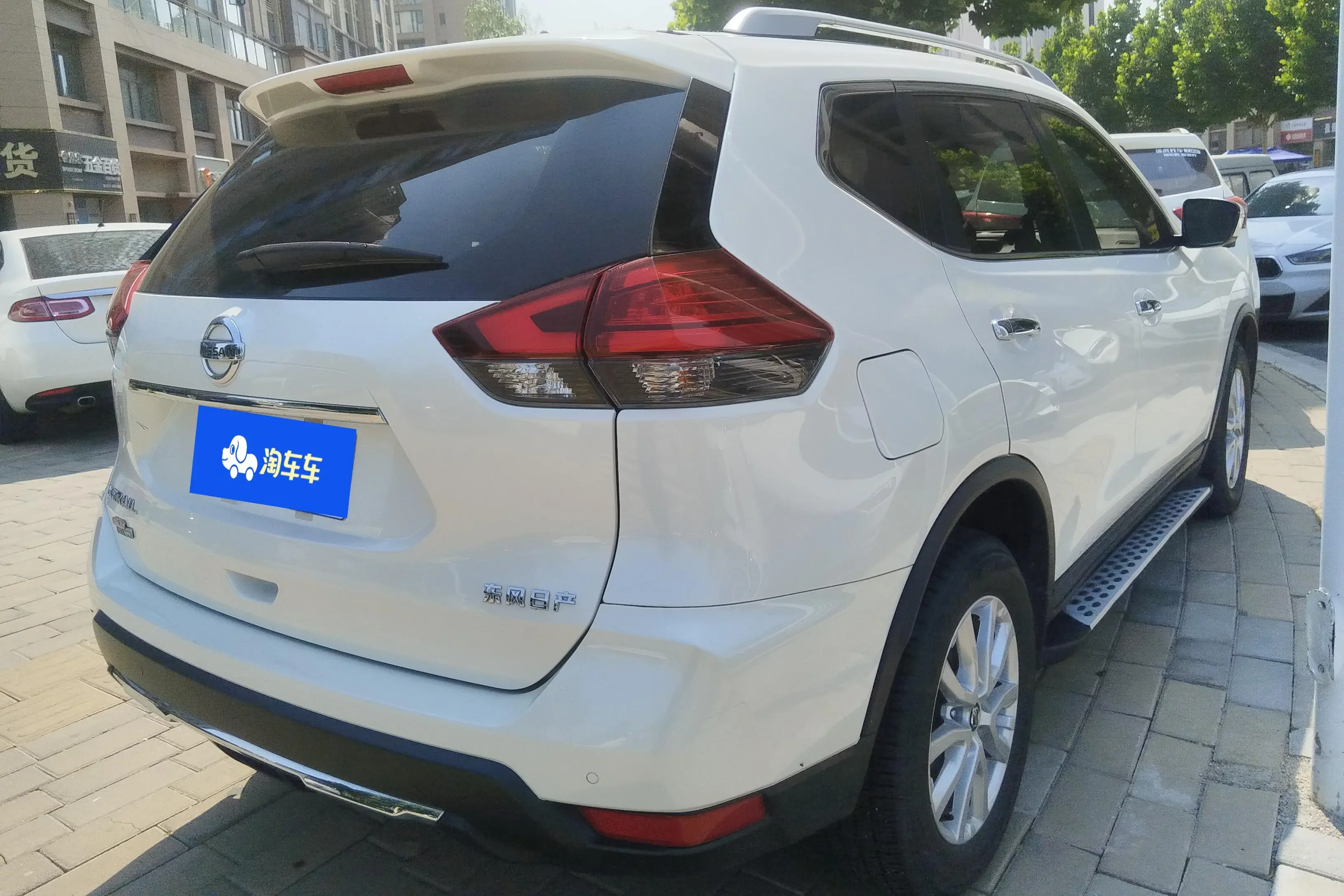 Nissan X-Trail (Qijun)  из Китая