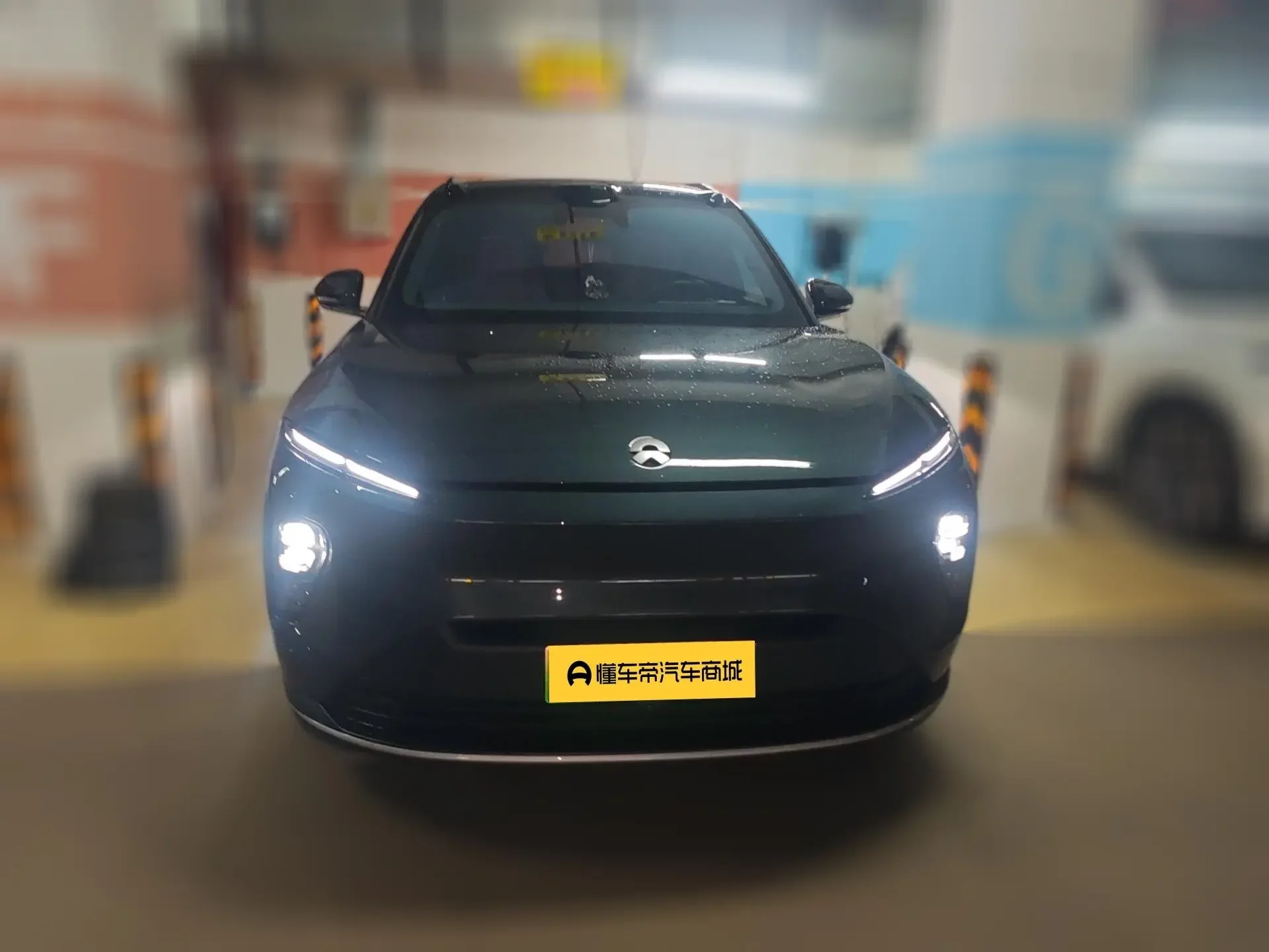 NIO ES8