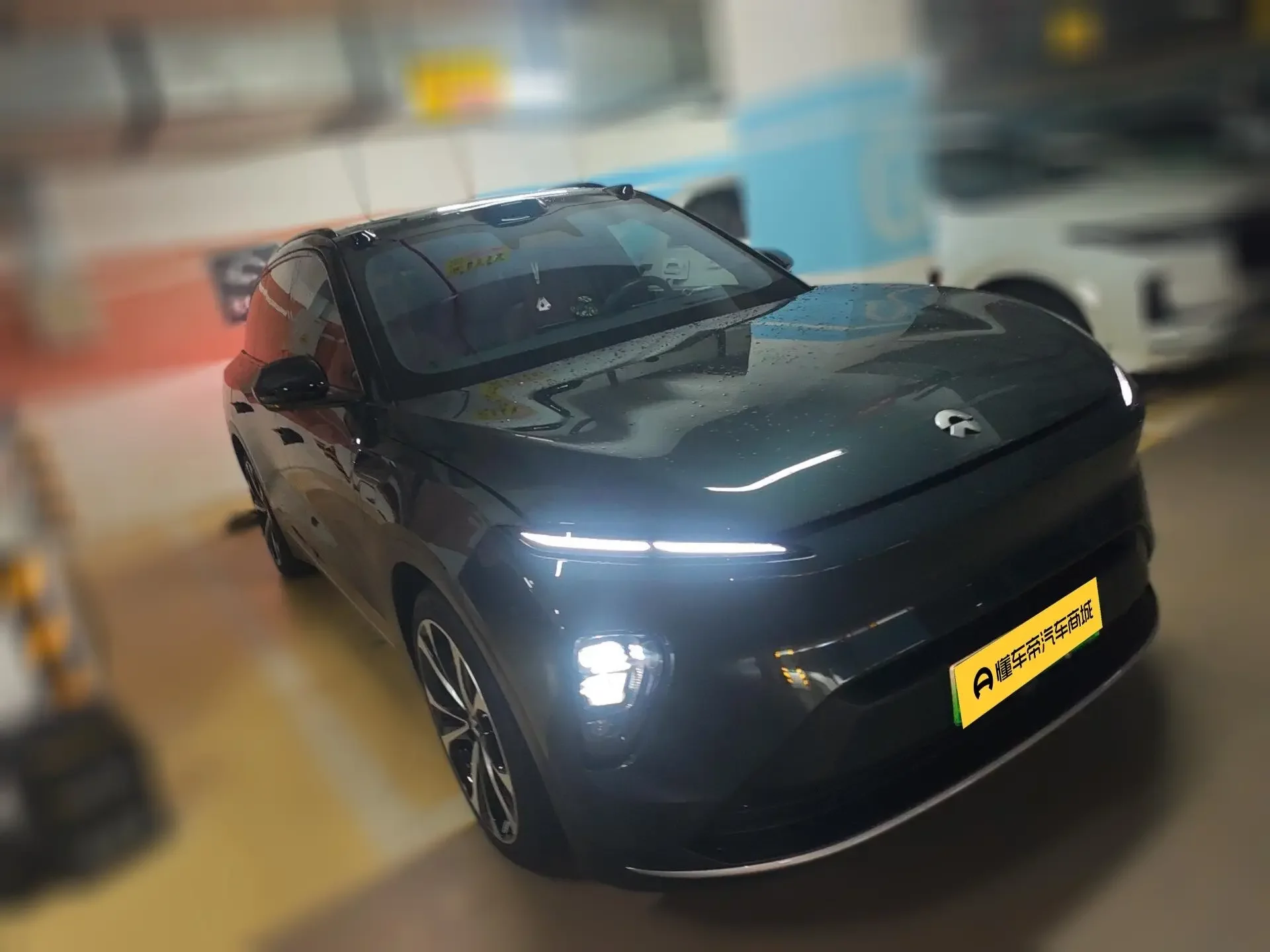NIO ES8