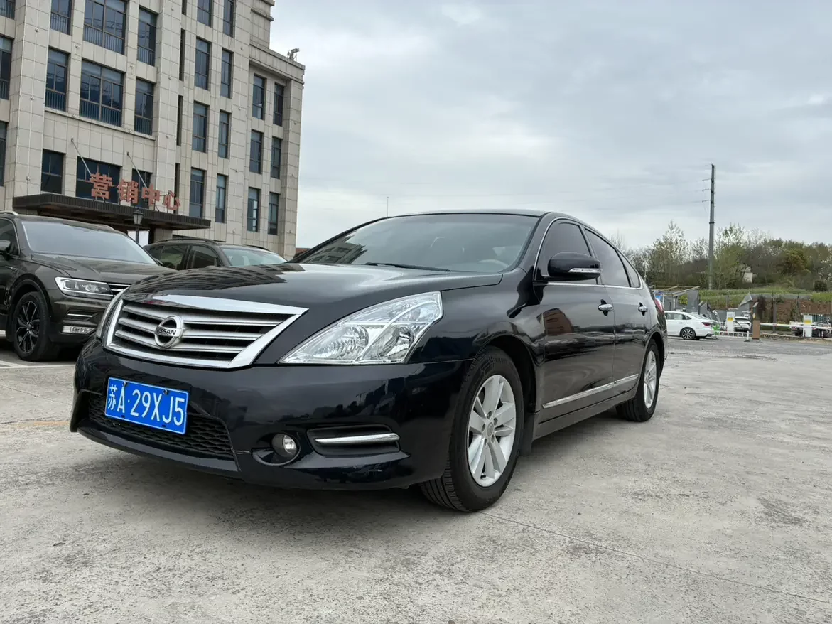 Nissan Altima (Teana)  из Китая