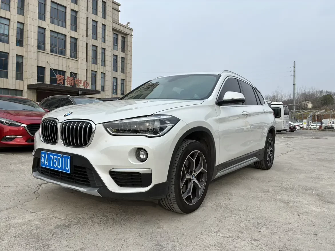 BMW X1  из Китая