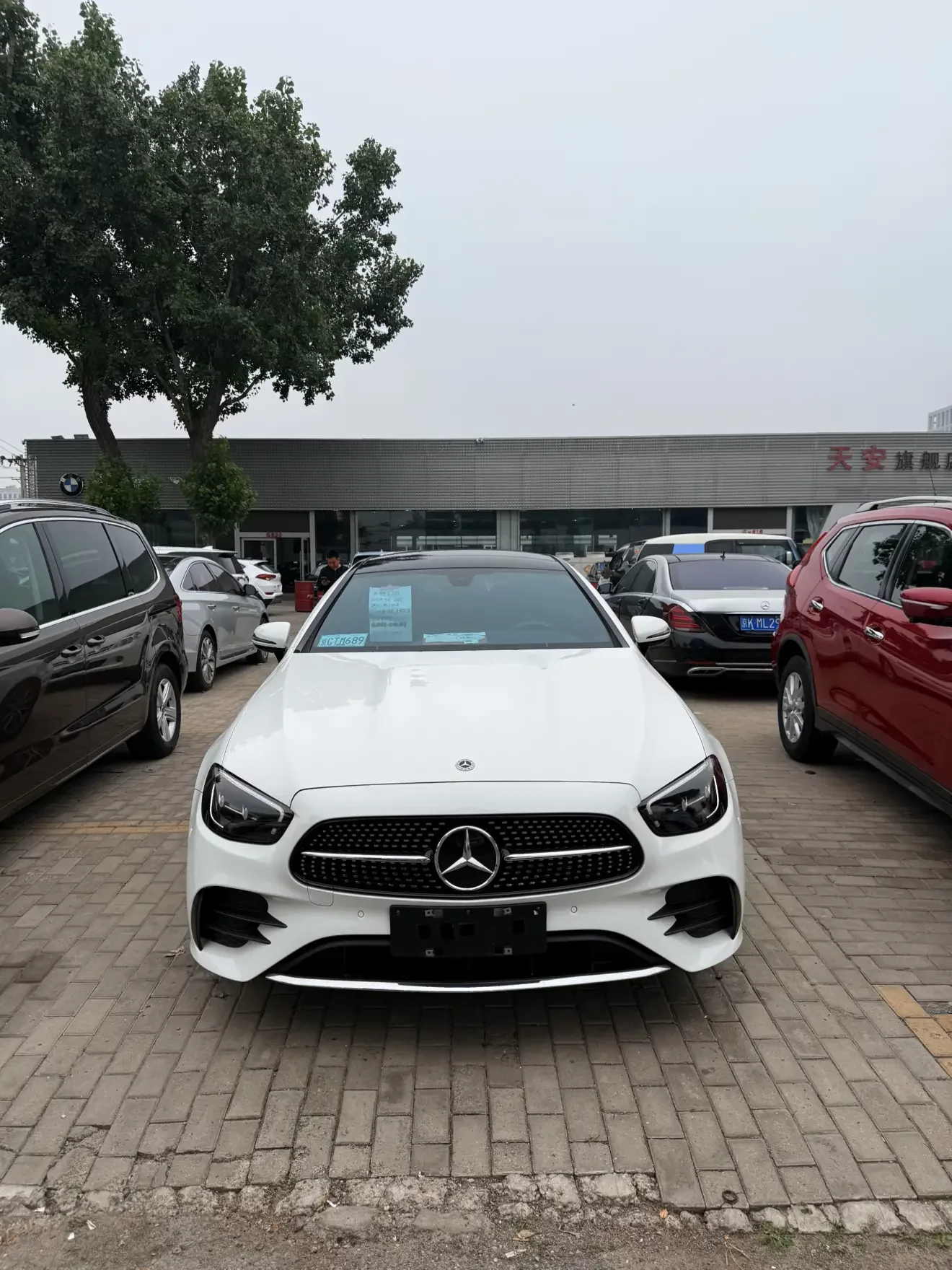 Mercedes-Benz E-Class